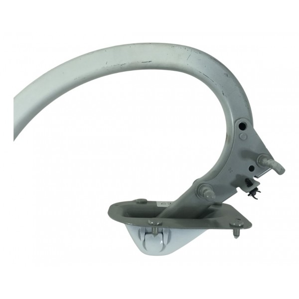 Dobradiça Esquerda Porta Malas Bmw Serie 5 528i 2.0 2014