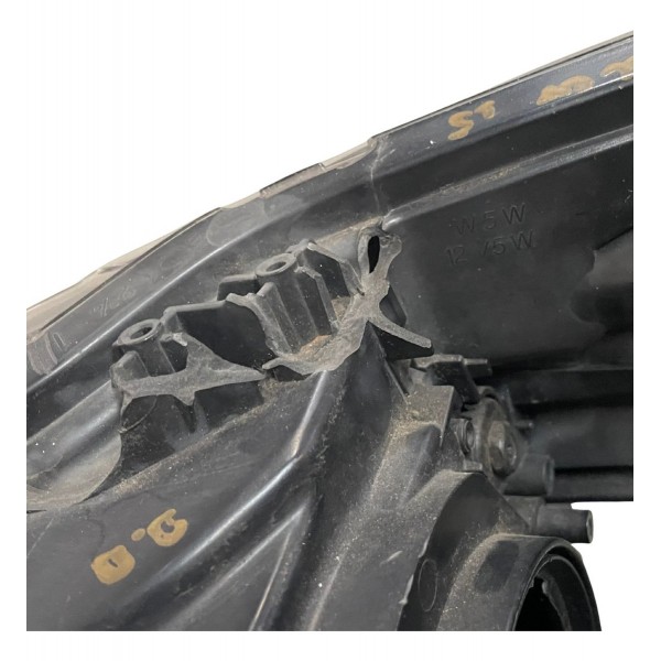 Farol Direito Mitsubishi Outlander 2014 2015 Retirada Peças