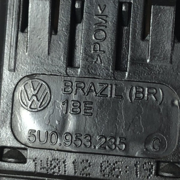 Botão Pisca Alerta Vw Gol Saveiro Voyage 2009 2010 A 2013