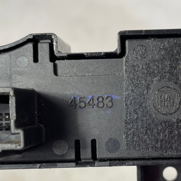 Botão Alerta Desembaçador Fiat Strada Palio Siena 2012 2013