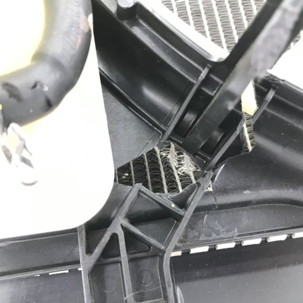 Kit Radiador Toyota Yaris 1.5 2019 20 21 22 2023 C/ Detalhe