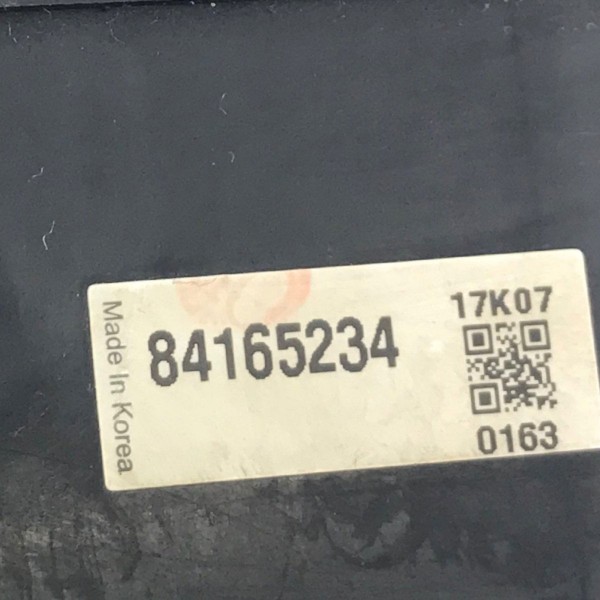 Caixa Fusível Chevrolet Equinox Premier 2.0 2017 Á 2020