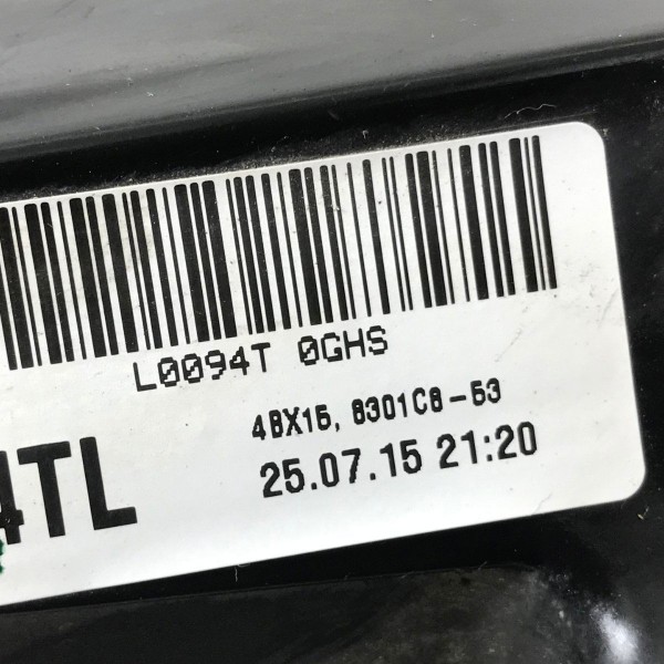 Farol Esquerdo Outlander 2.0 2015 Á 2021 Retirada Peças