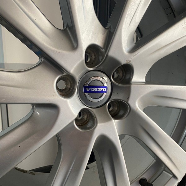 Roda C/pneu 245/50 R20 Volvo Xc60 T6 2.0 2015