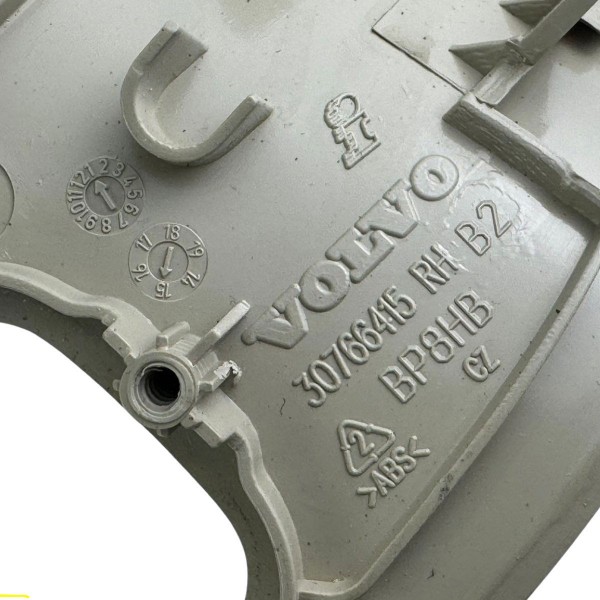 Moldura Botao Vidro Traseiro Direito Volvo Xc60 2011 A 2016