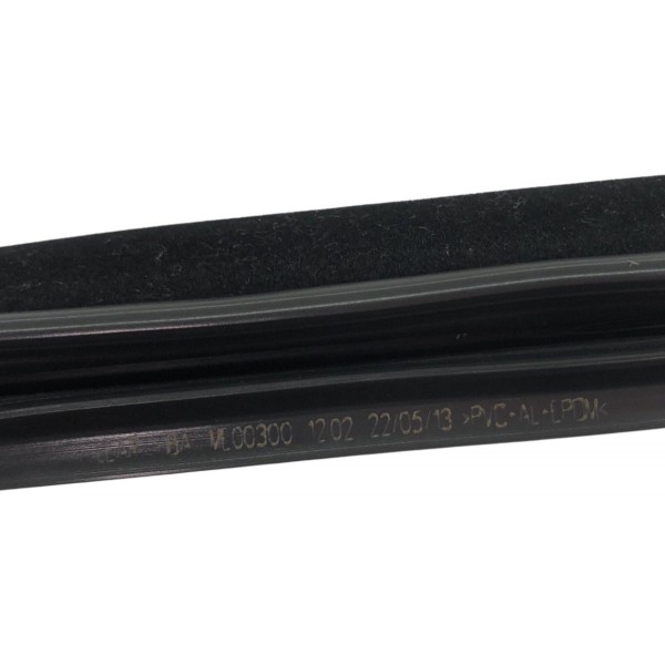 Pestana Externa Traseira Esquerda Gm Celta 1.0 2013 2014