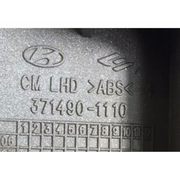 Moldura Botão Vidro Dianteiro Esquerdo Hyundai Santa Fé 2012